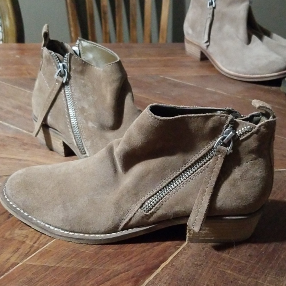 Dolce vita ankle boots